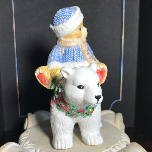 Cherished Teddies Salt and Pepper Shaker - Picture 1 of 14
